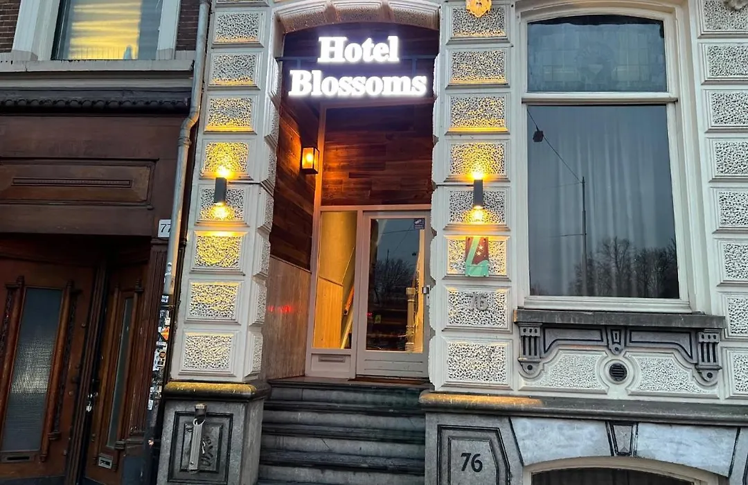 Blossoms City Hotel-1